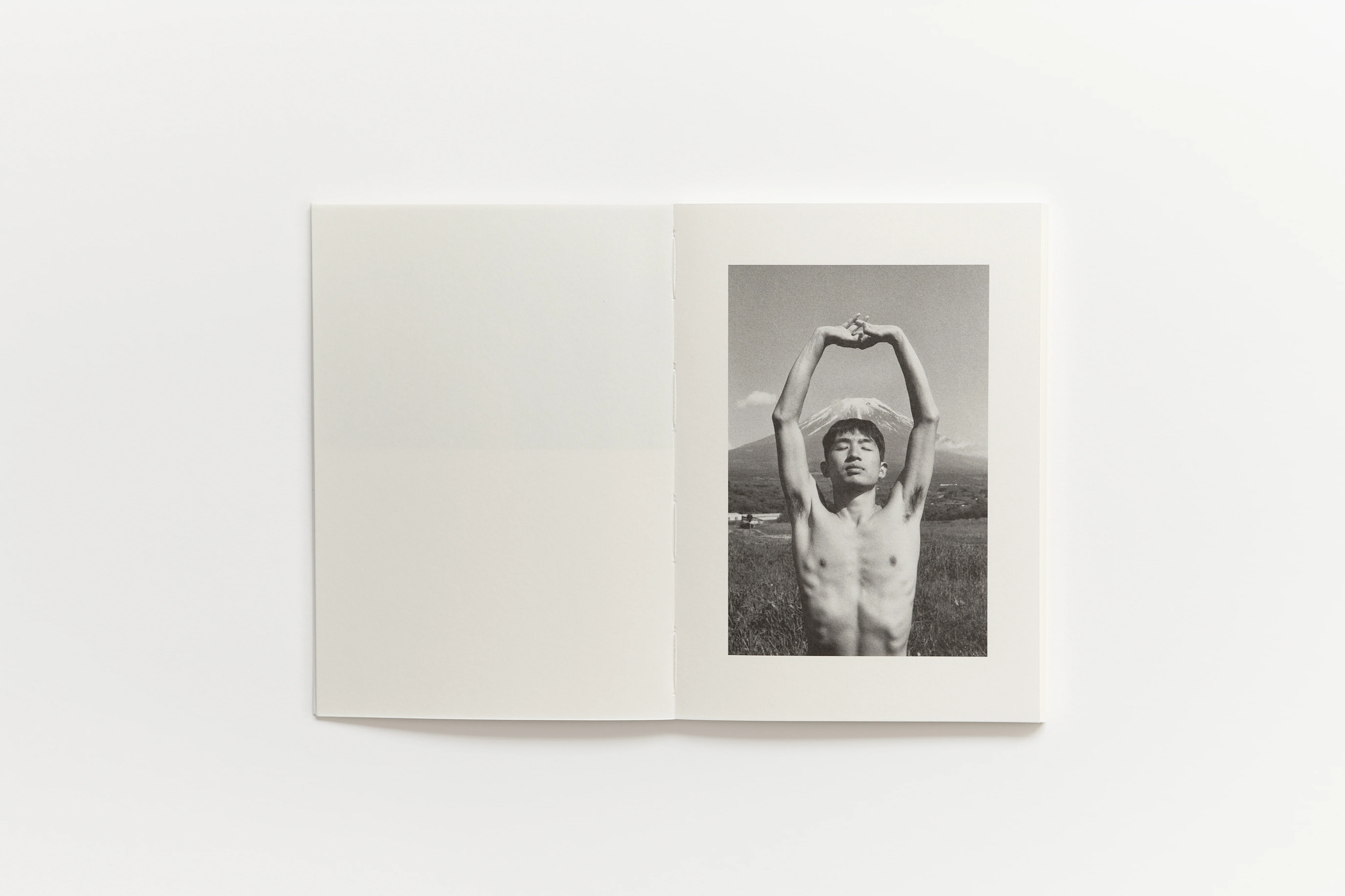 Sergei Pavlov - 山 (Mountain) - Image 7